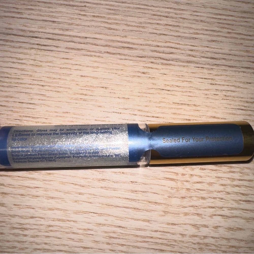 SENEGENCE LipSense® Moisturizing Gloss Diamond Kiss - Picture 10 of 12